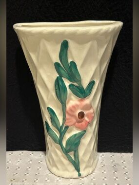Vintage Morton Pottery Morton Illinois Ceramic Wall Pocket With Pink Flower